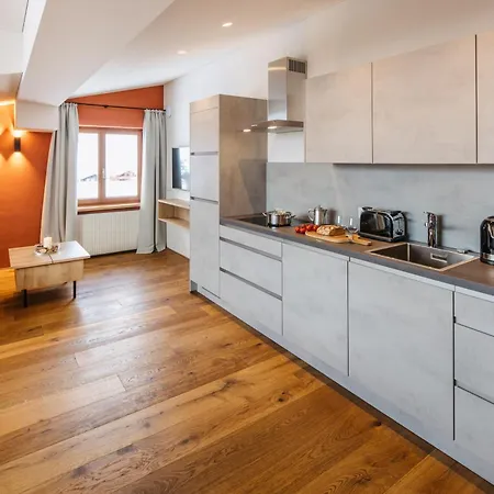 Daire Fernsicht Alpen-apartments