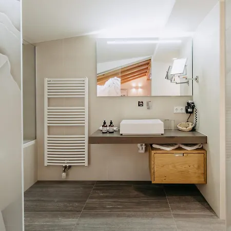 Апартаменты Fernsicht Alpen-apartments Лех